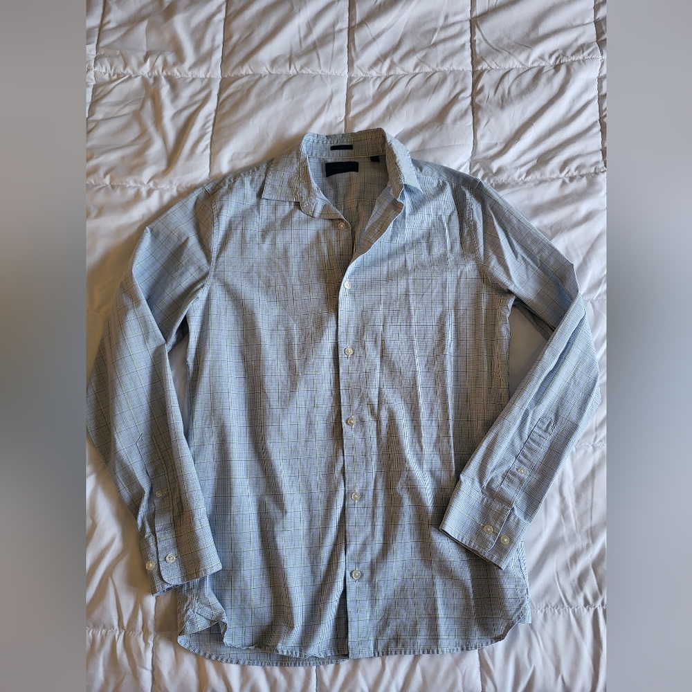 Men's Dress Shirt Medium